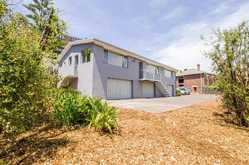 CBD Apartments Launceston image 3